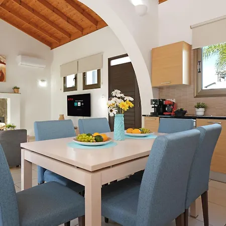 Anthia - 2bed With Large Pool Villa