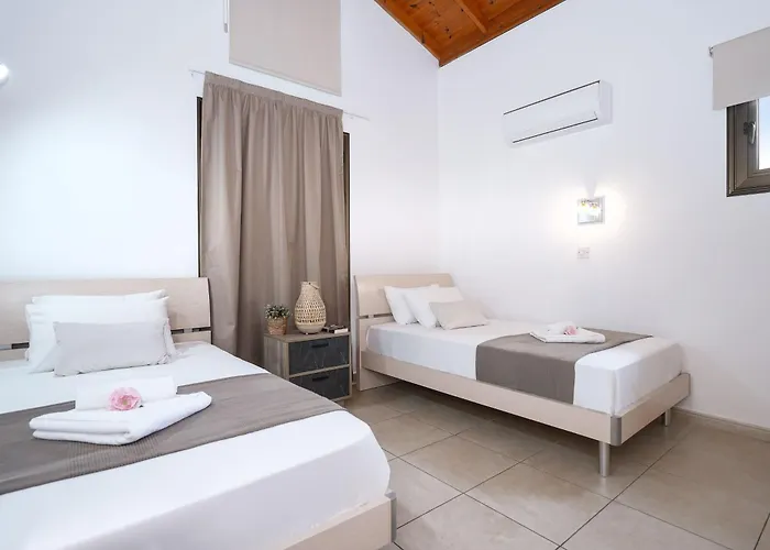 Anthia - 2bed With Large Pool Villa *